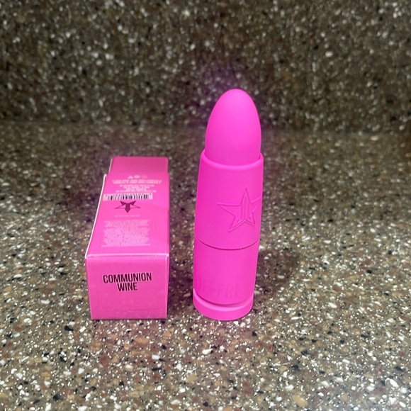 Jeffree Star “Communion Wine” velvet trap lipstick NEW - Picture 4 of 5